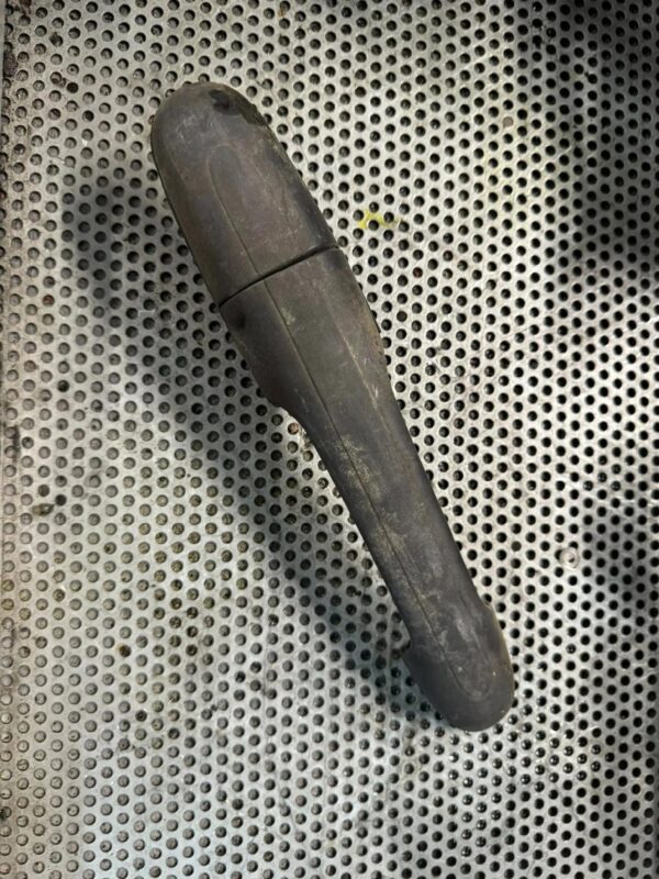 KLAMKA ZEWNĘTRZNA DRZWI PRAWY PRZÓD MERCEDES VITO 639