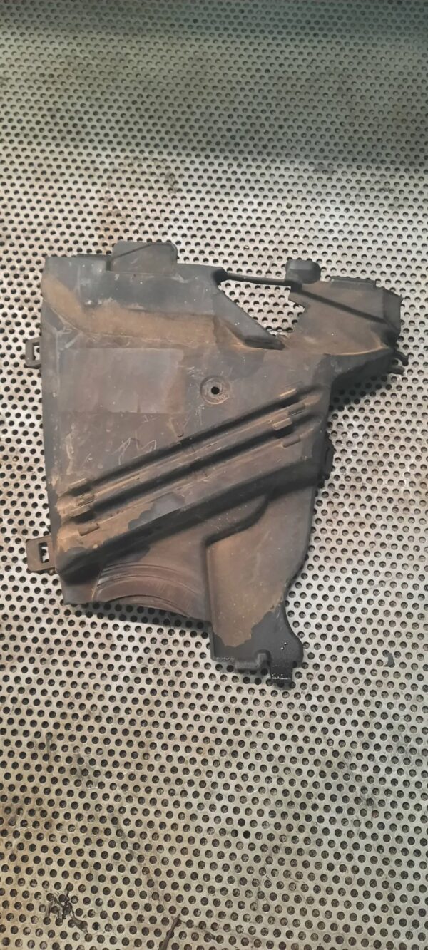 OSŁONA PASKA ROZRZĄDU 8200653638