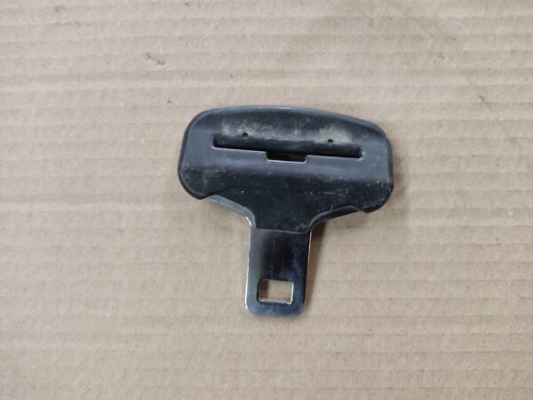 KLAMRA PASA MERCEDES SPRINTER 9068600285 FV