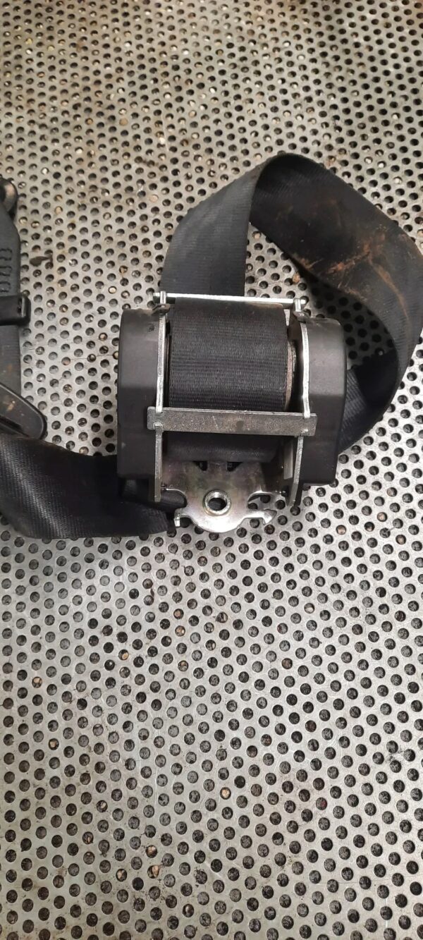 af27a849f7418a96a255b603c942d351