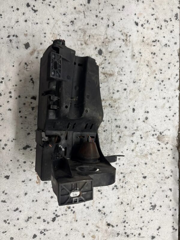 8f533112184a5b44db859b1b68f6a430