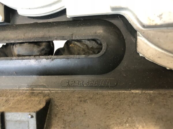 RAMKA PANELU NAWIEWU IVECO DAILY 2.8 123842800