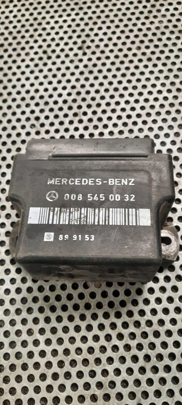 PRZEKAŹNIK ŚWIEC ŻAROWYCH VITO 7700979800