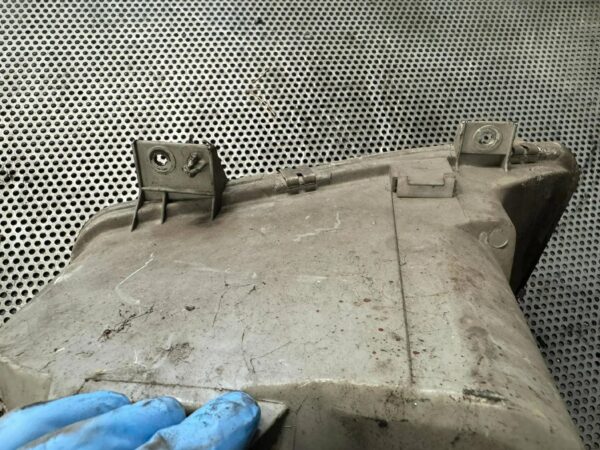 LAMPA PRAWY PRZÓD EU MERCEDES VITO 638