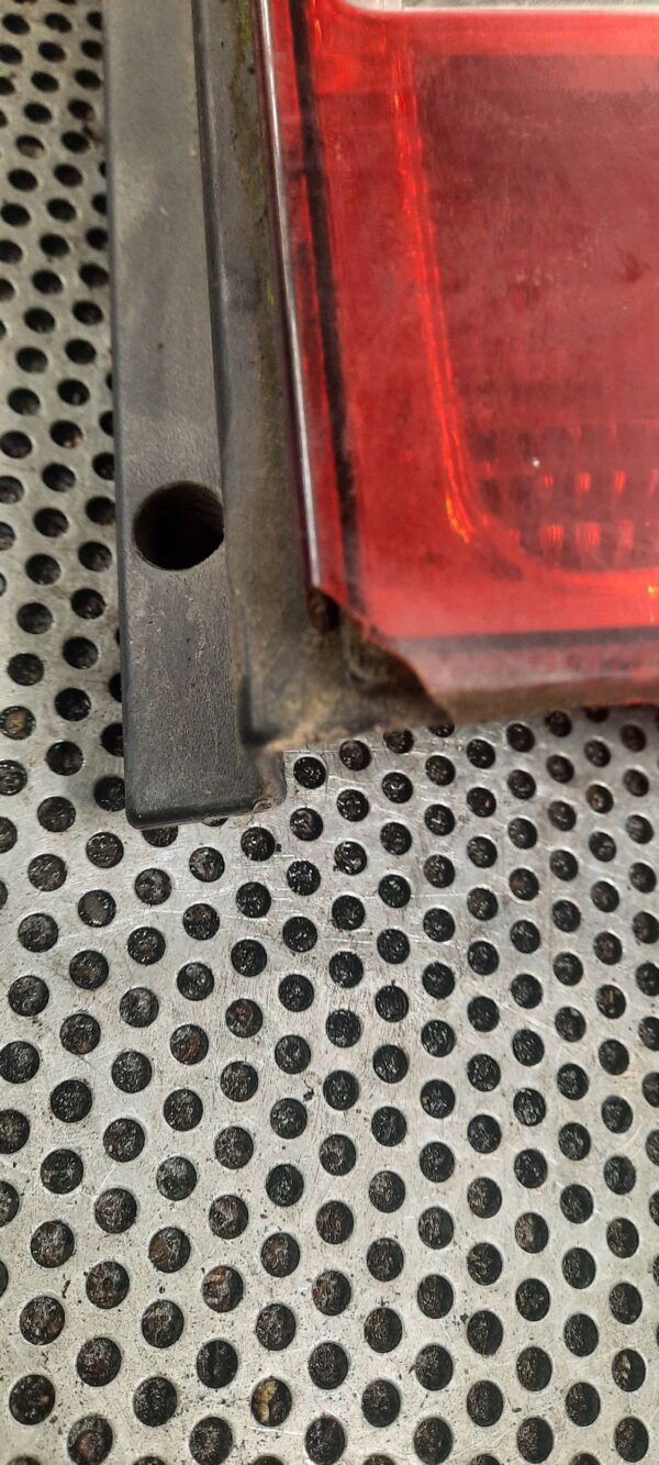 116fe0c8a8169e075e3661d48e5270ca