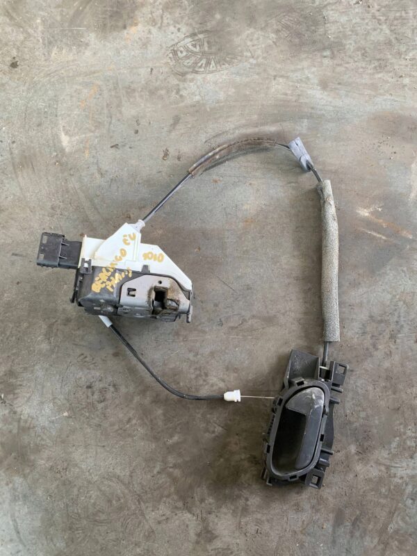 dbe39369e420cd8687df321ec47a4d1d