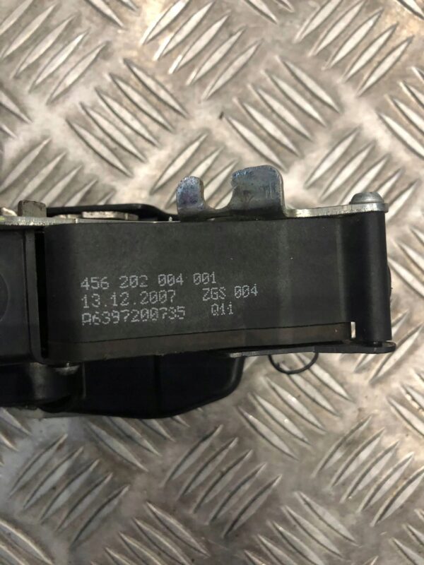 e0b8a8bf6646380a279cf4c568f3af97