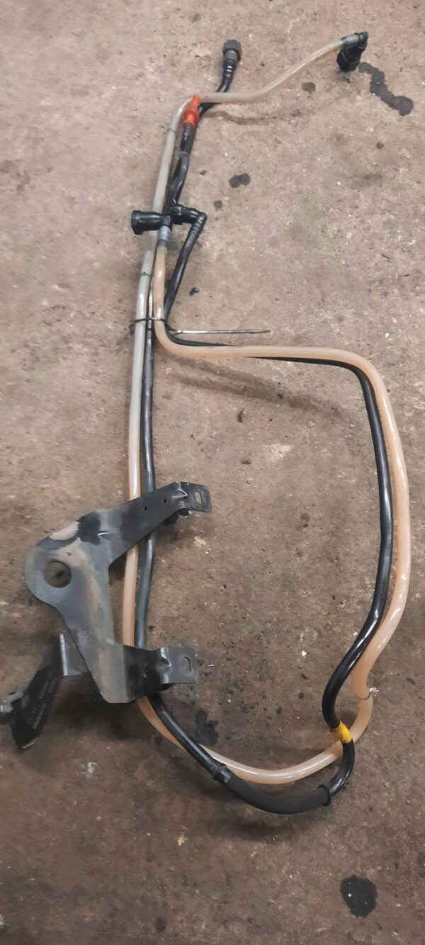 PRZEWODY PALIWA 175285313R RENAULT TRAFIC