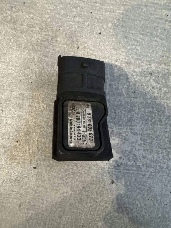 CZUJNIK CIŚNIENIA RENAULT MASTER II 2.5 0281002573