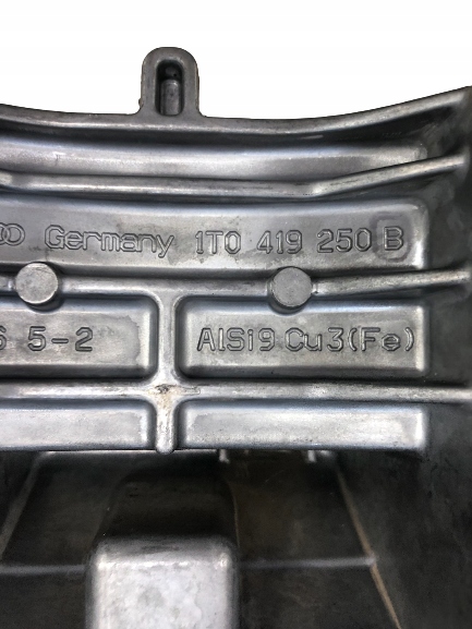 ŁAPA PODPORA KOLUMNY VOLKSWAGEN CADDY III 1T0419250B