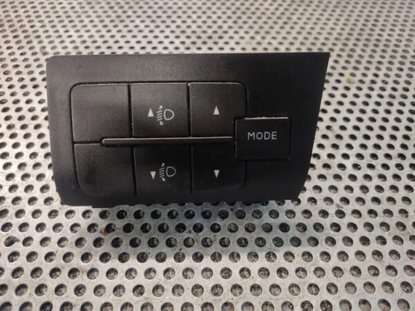 32944a4991451c3834fde3753f80a8c7