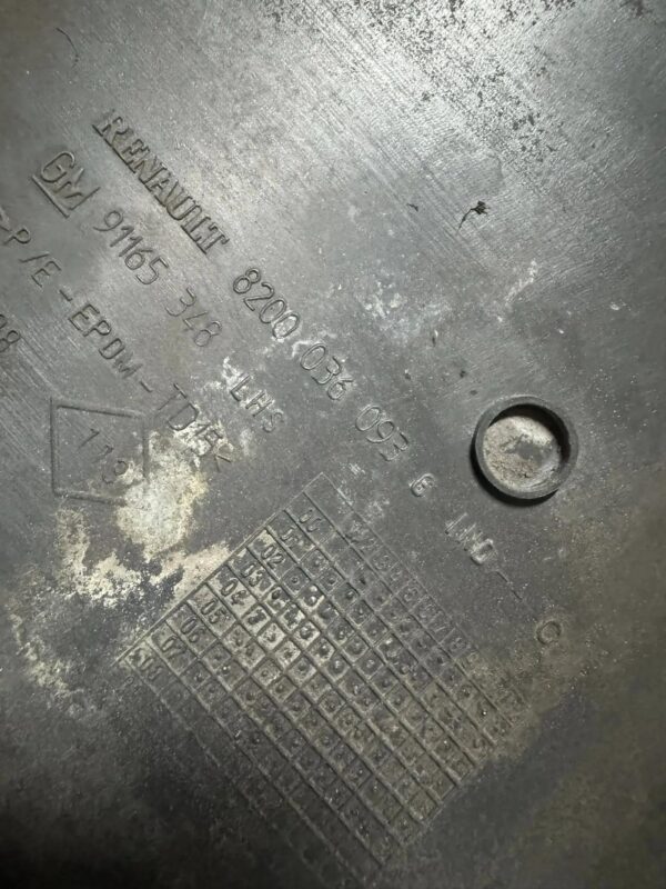 LISTWA DRZWI PRZESUWNYCH LEWA RENAULT TRAFIC 8200036093 CHA5