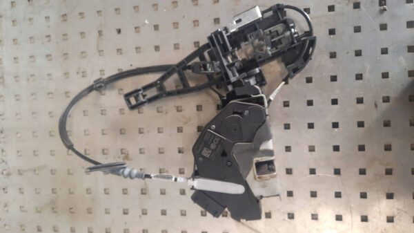 d07b3efb7104e8bb2501d7c73983d90a