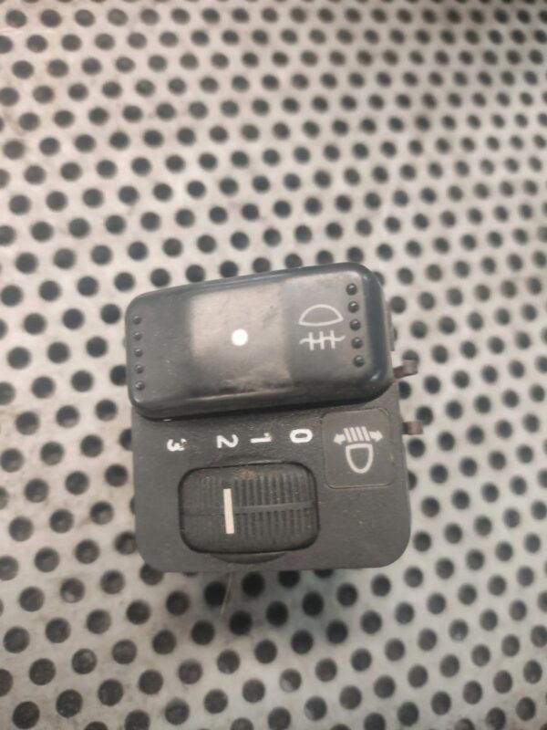 aaebb99a0eb8cfb2767c06f5d64fb153