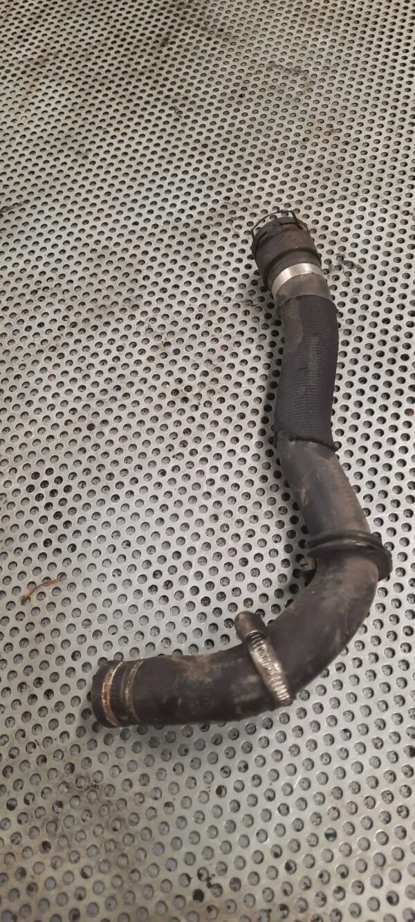 PRZEWÓD CHŁODNICY IVECO DAILY VI -14 2.3 HPI