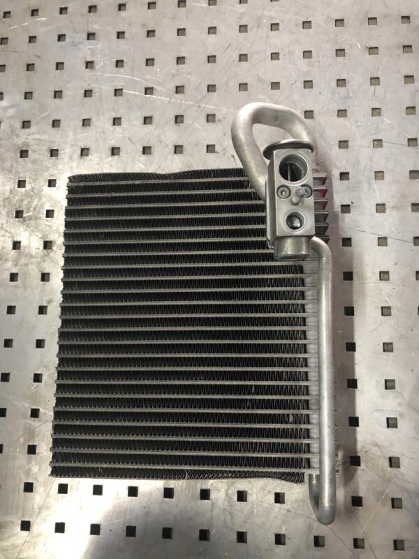 CHŁODNICZKA NAGRZEWNICA SPRINTER 906 CRAFTER