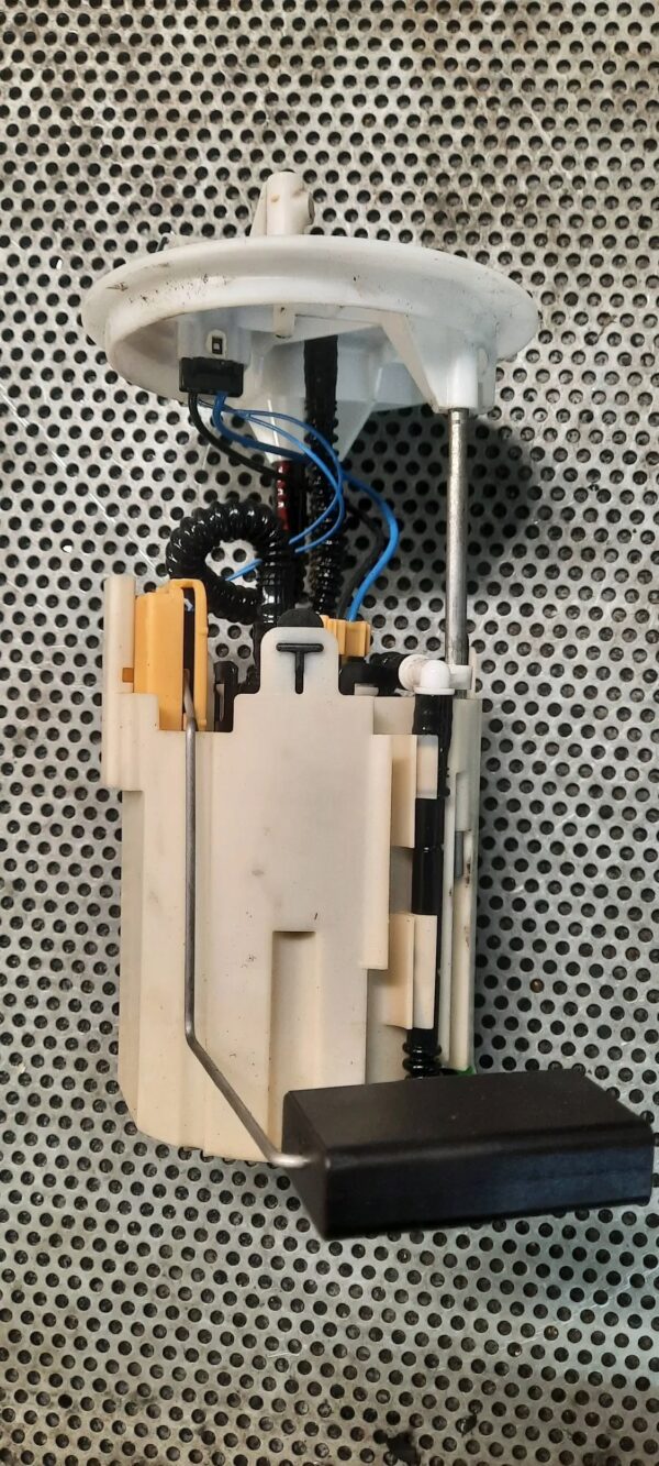 76d8d92555fc375600a7ef307c48bb05