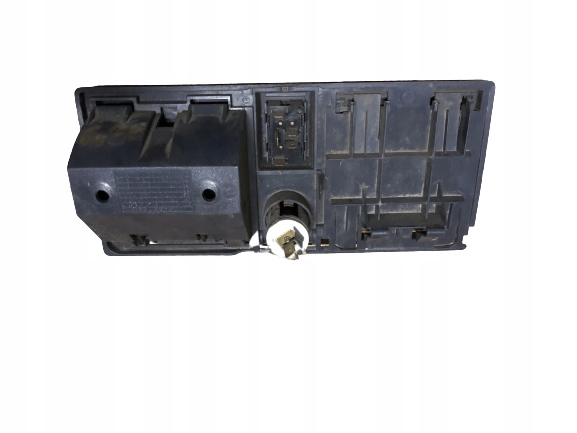 POPIELNICZKA UCHWYT NA KUBEK MERCEDES VITO 638