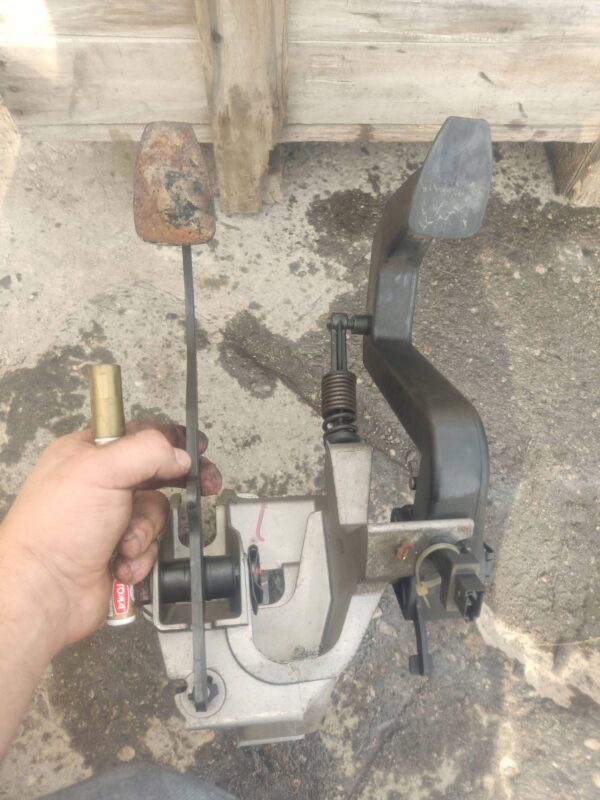 2b81b3189202a64005868f676825b38b