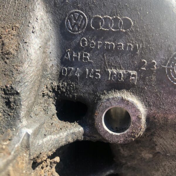 ŁAPA PODSTWA ALTERNATORA VW T4 074145169A