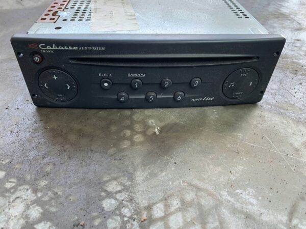 PANEL RADIOODTWARZACZ CD DVD GPS LAGUNA II 22DC27962E 8200063200