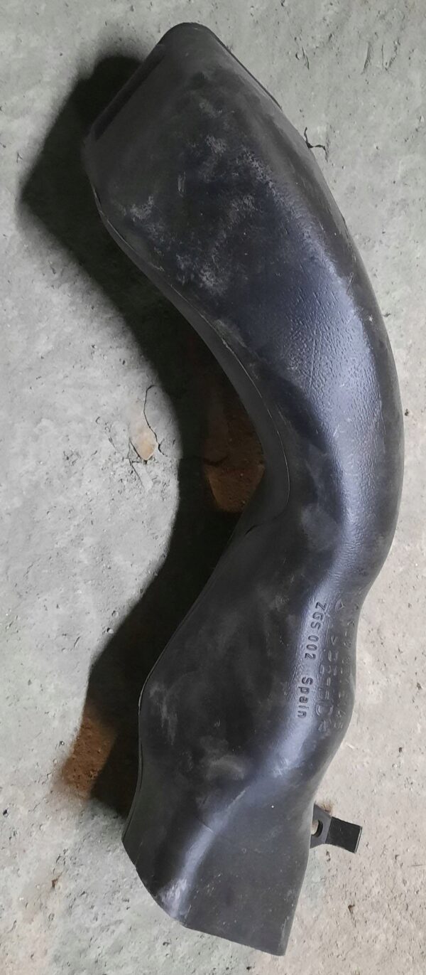 PRZEWÓD POWIETRZA VITO W639 A6398315145