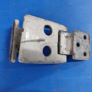 ZAWIAS TYŁ LEWY SPRINTER 906 A9067400437 FV