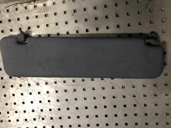 OSŁONA PRZECIWSŁONECZNA LEWA VITO 638