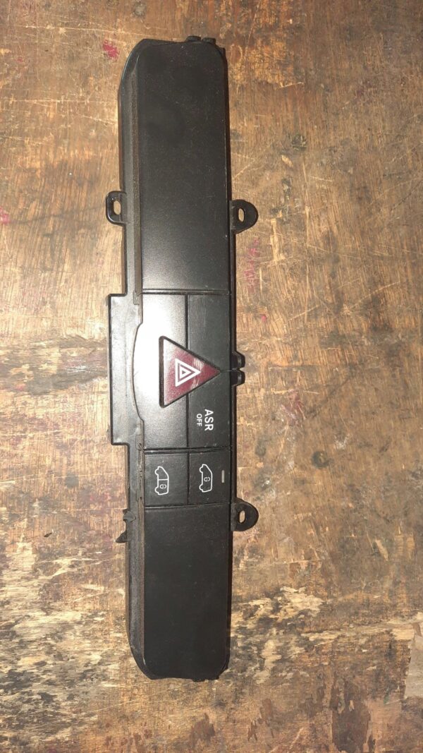 a0fdf3a15c4969c395433dc0eb70c81e