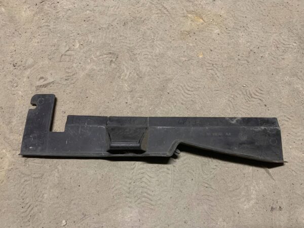 INNE CZĘŚCI KOMORY SILNIKA FORD TRANSIT MK6 YC1HV8311AA