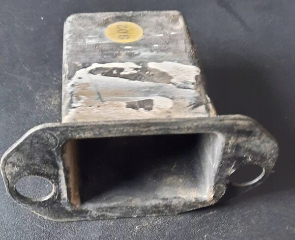 OBUDOWA OGRANICZNIKA VOLKSWAGEN CADDY 2K0827323