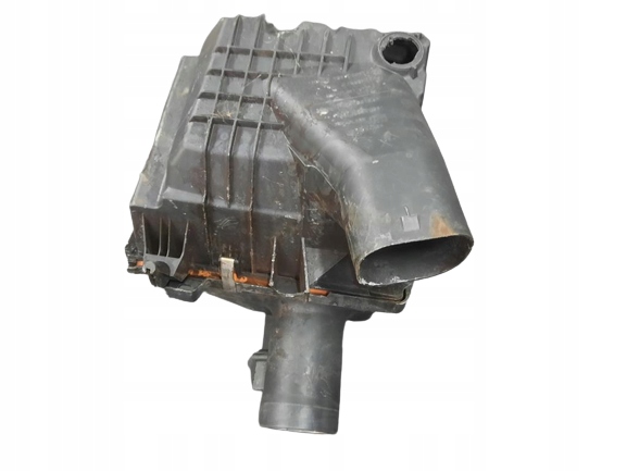 OBUDOWA FILTRA POWIETRZA TRAFIC III 1.6 165009078R