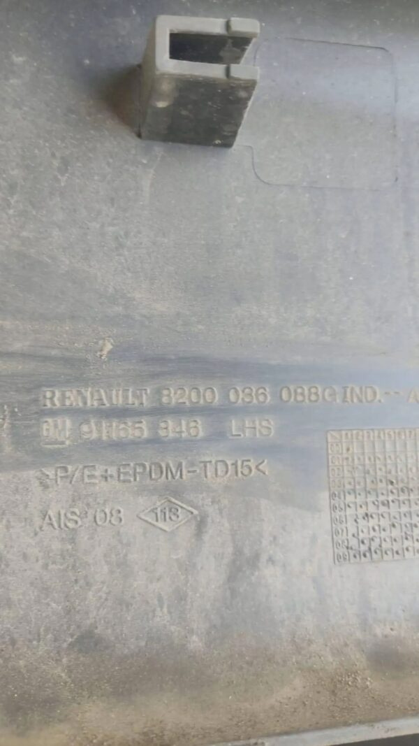 LISTWA DRZWI LEWY PRZÓD RENAULT TRAFIC II 8200086088