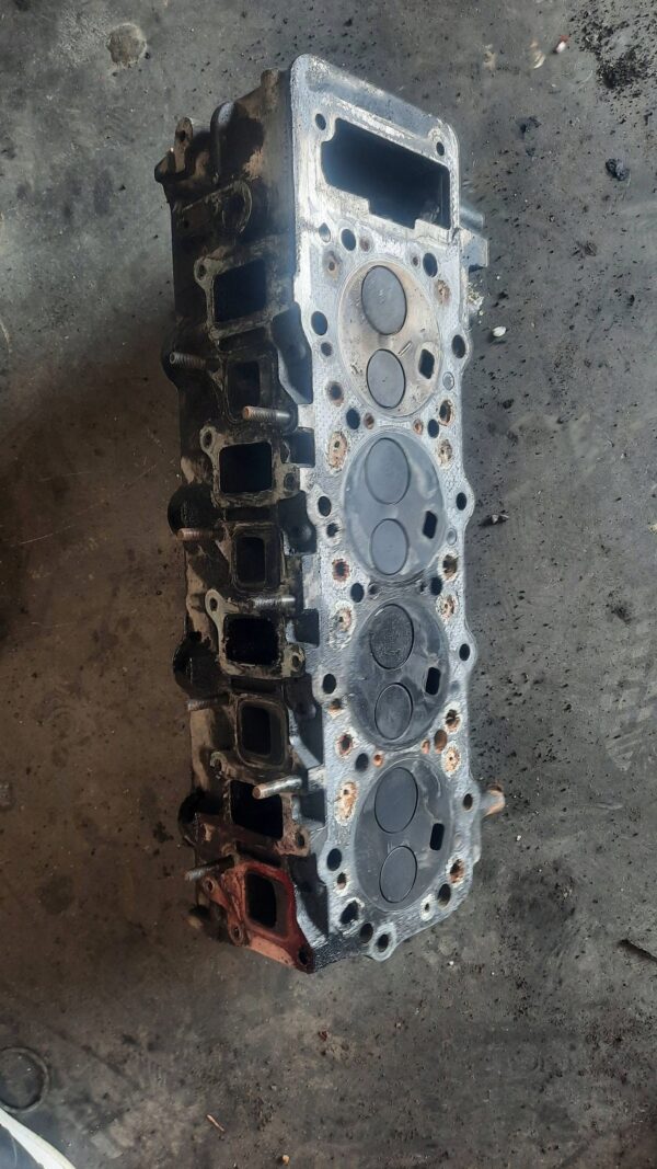 GŁOWICA SILNIKA CANTER 90-16