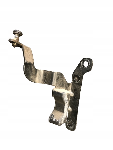 MOCOWANIE UCHWYT RENAULT MASTER II 1.9 04-10