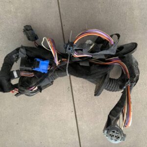 WIĄZKA PRZEWODÓW DRZWI PRZEDNICH PRAWYCH 241244590R RENAULT MASTER III