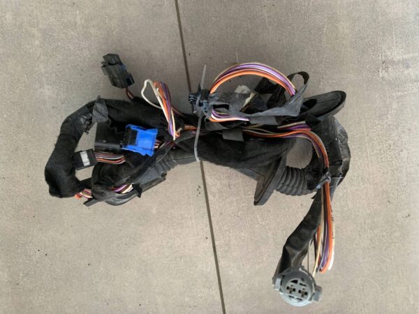 WIĄZKA PRZEWODÓW DRZWI PRZEDNICH PRAWYCH 241244590R RENAULT MASTER III