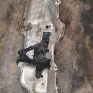 Renault Trafic III (X82) 2017 Osłona termiczna rury wydechowej