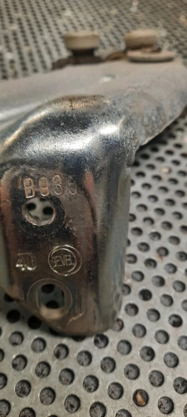 ROLKA DRZWI GÓRNA FIAT DUCATO