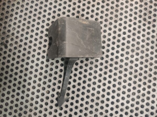 ZAŚLEPKA HAKA BERLINGO 08-18 9681875677