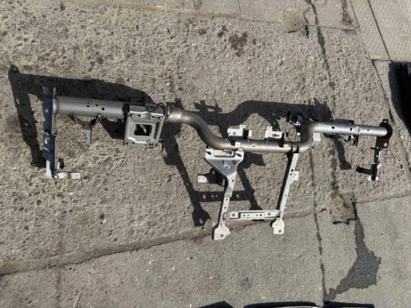 STELAŻ DESKI ROZDZIELCZEJ OPEL MOVANO B 2020 678700013R