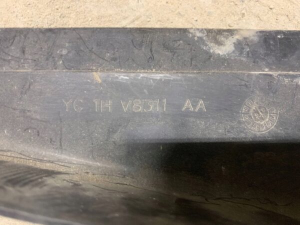 INNE CZĘŚCI KOMORY SILNIKA FORD TRANSIT MK6 YC1HV8311AA