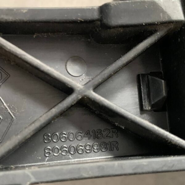 MOCOWANIE KLAMKI PRAWY PRZÓD 806064162R RENAULT MASTER III