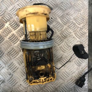 ELEKTRYCZNA POMPKA PALIWA VW T5 89072149