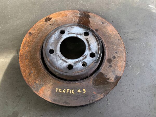 TARCZA HAMULCOWA PRZEDNIA TRAFIC II 1.9