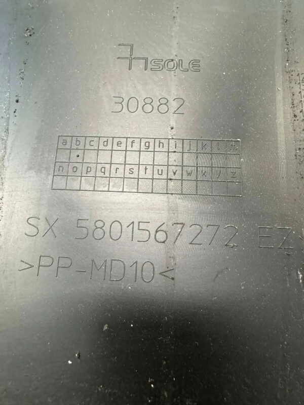 BOCZEK DRZWI LEWY PRZÓD IVECO DAILY VI 58018443297 5801567272