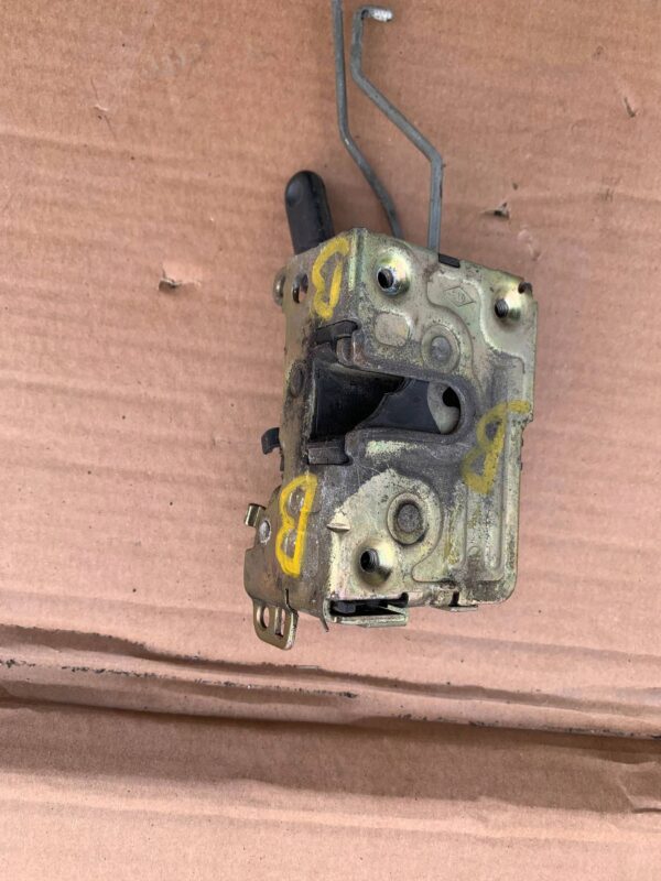 439d6bd6debc73d46e1964ceaebb9bdd