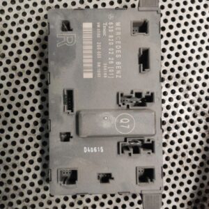 MODUŁ DRZWI PRAWO MERCEDES VITO W639 6398200226 [01]