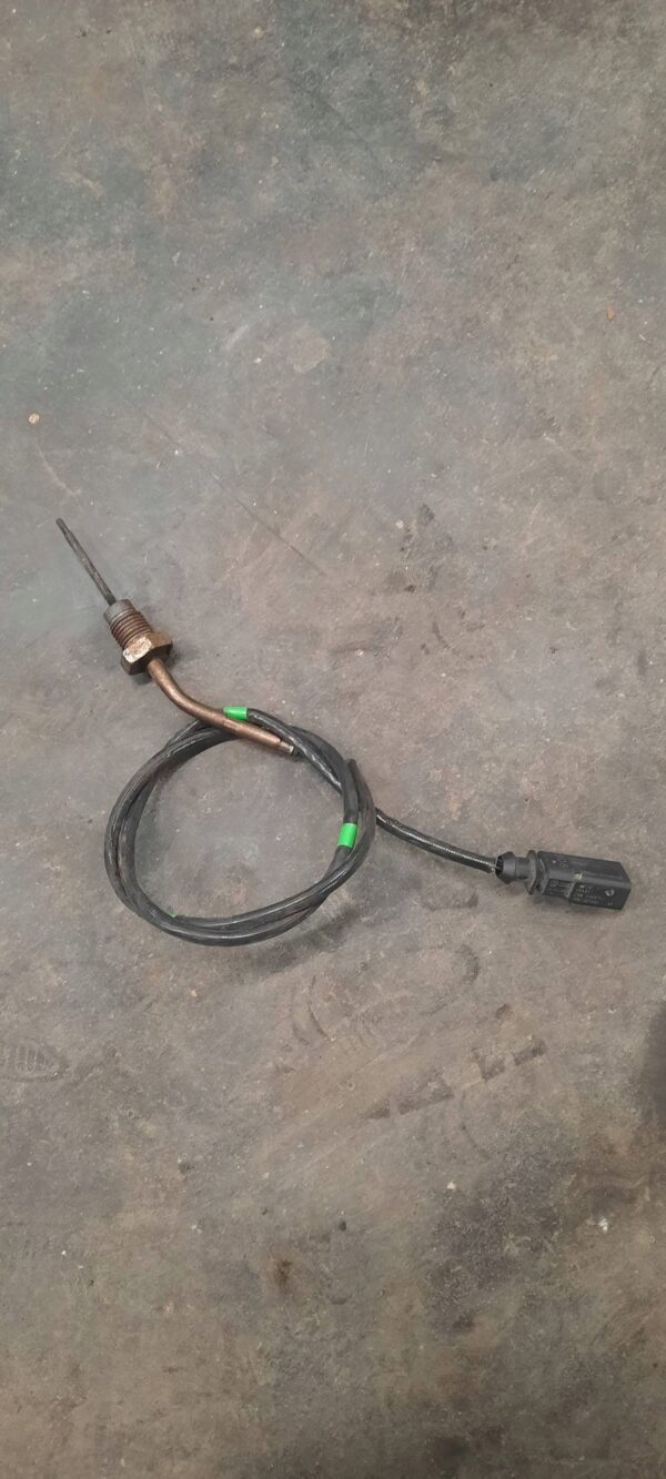 6495e4fb697c43877aa80ea6edae2e75