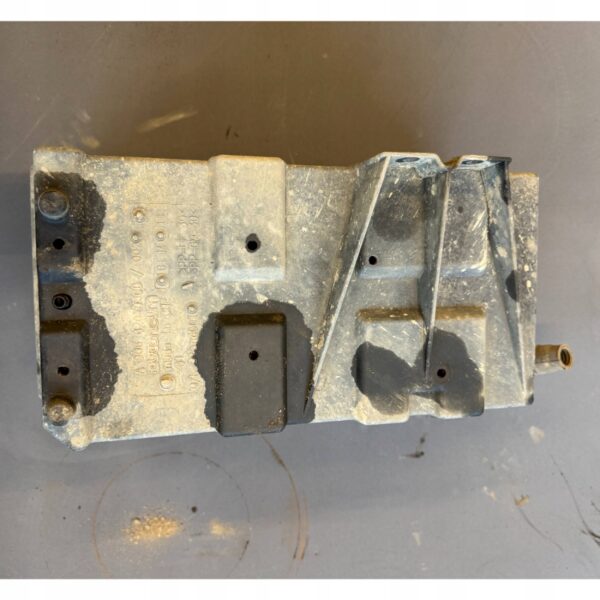 OBUDOWA PODSTAWA AKUMULATORA A9066200500 VW CRAFTER 2.0TDI